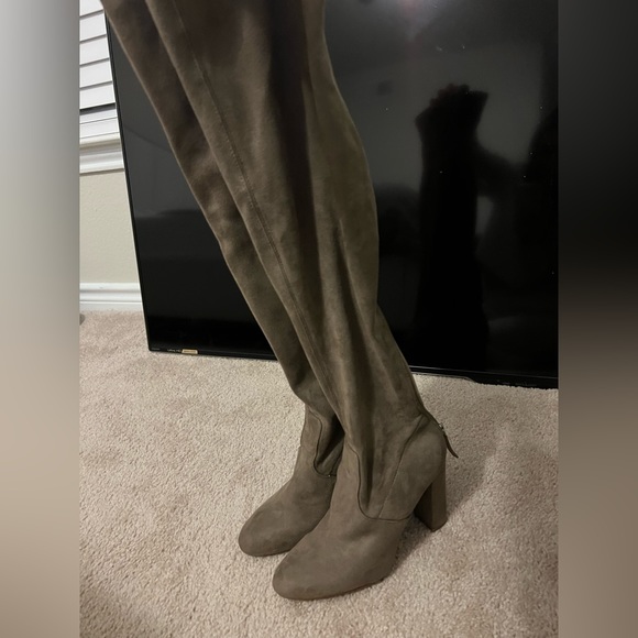 Steve Madden over the knee heel boots taupe - Picture 2 of 6